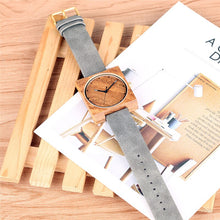 Cargar imagen en el visor de la galería, Fashion Gray Men&#39;s Wood Watch Timekeeper Unique Square Dial Simple Design Quartz Watch Movement Eco-friendly Natural Wooden Watc
